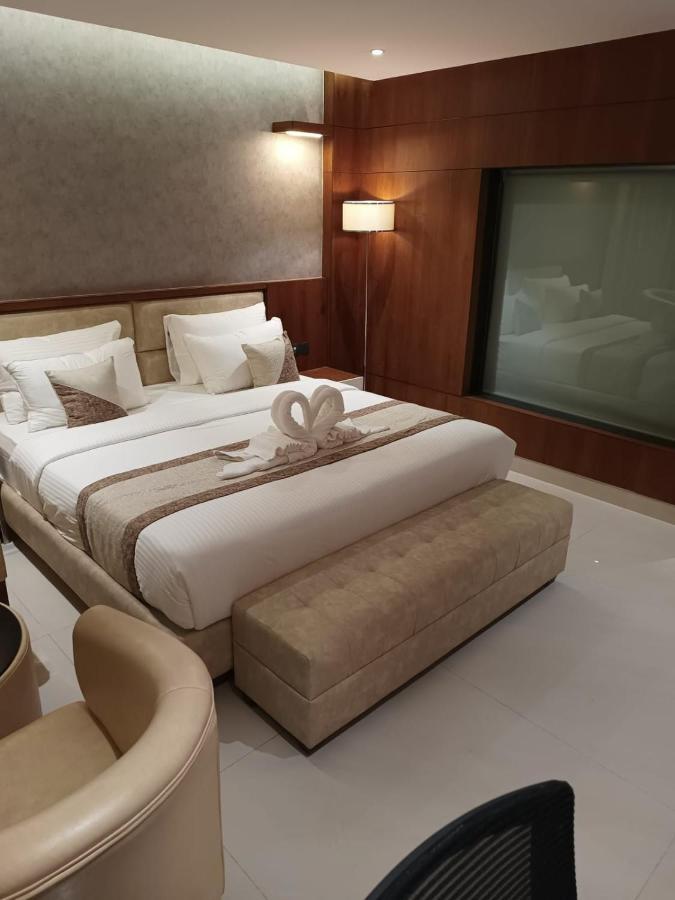 Royal Plaza Suites By Rak Rooms, Mangaluru 外观 照片