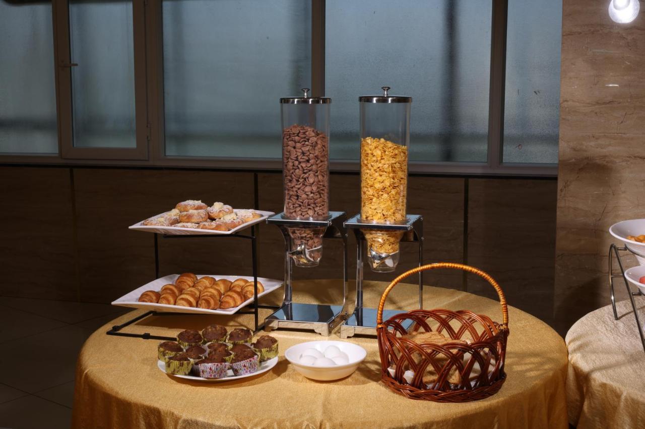 Royal Plaza Suites By Rak Rooms, Mangaluru 外观 照片