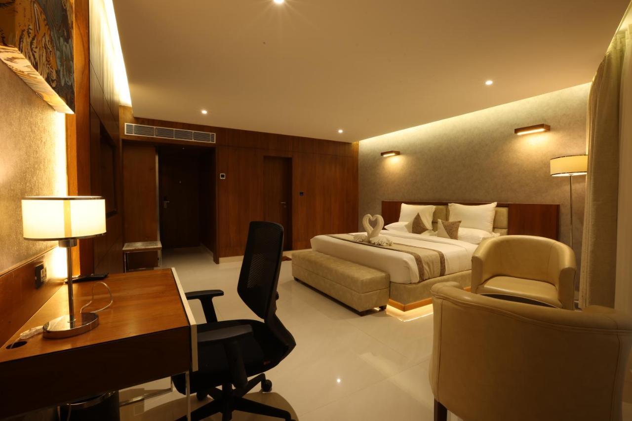 Royal Plaza Suites By Rak Rooms, Mangaluru 外观 照片
