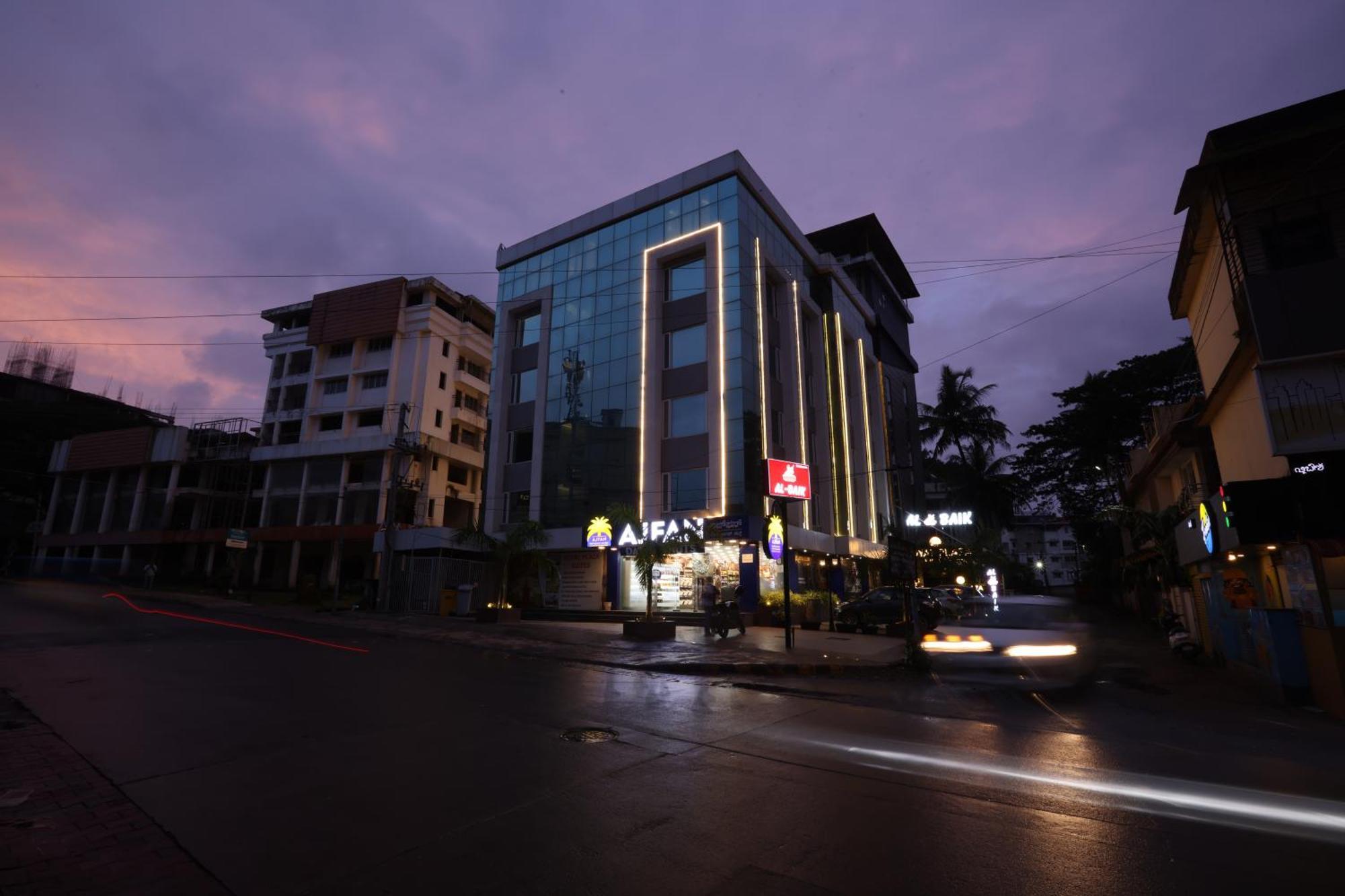 Royal Plaza Suites By Rak Rooms, Mangaluru 外观 照片