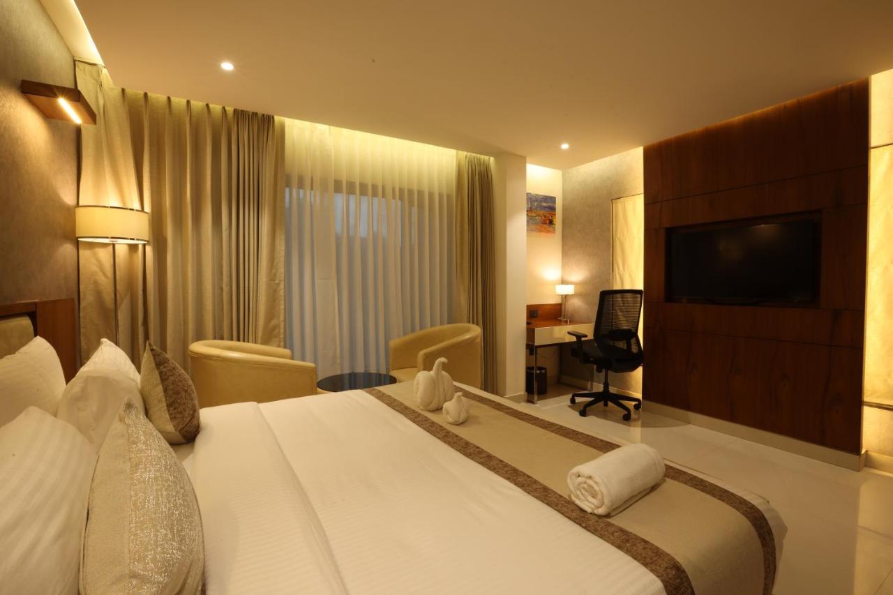 Royal Plaza Suites By Rak Rooms, Mangaluru 外观 照片