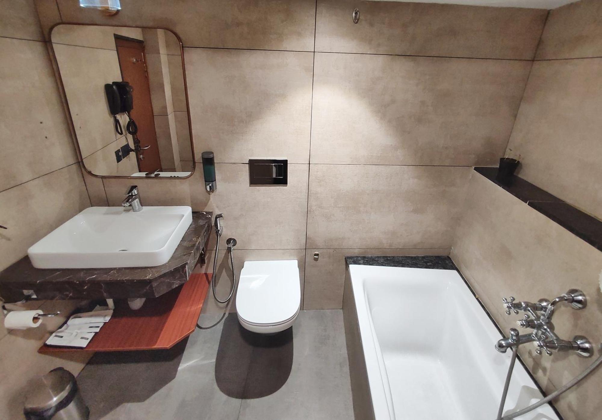 Royal Plaza Suites By Rak Rooms, Mangaluru 外观 照片